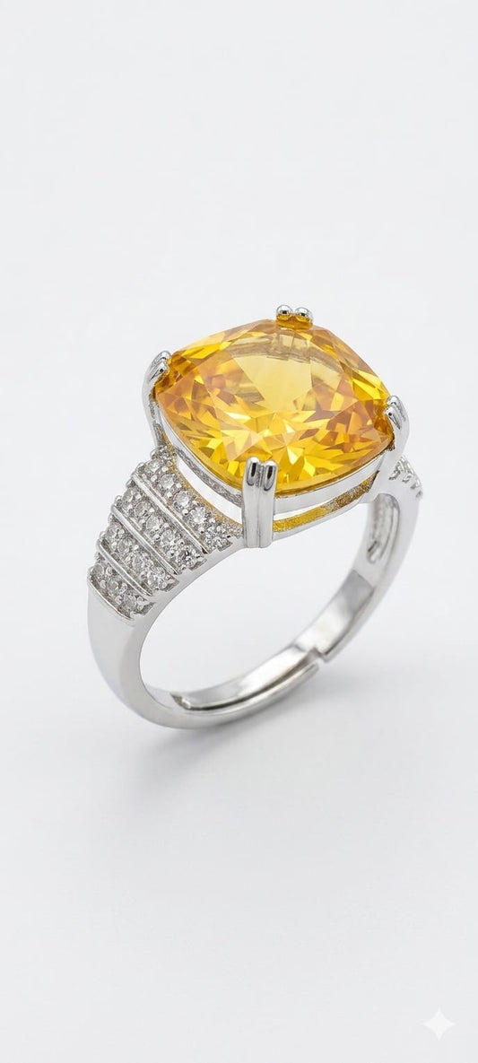 Nilanzia Citrine Glow Ring