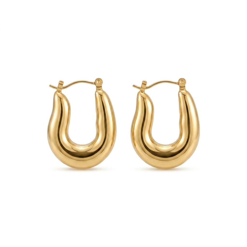 Gilded U shaped earrings
