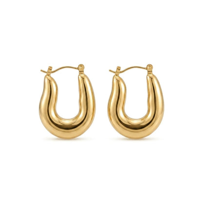 Gilded U shaped earrings