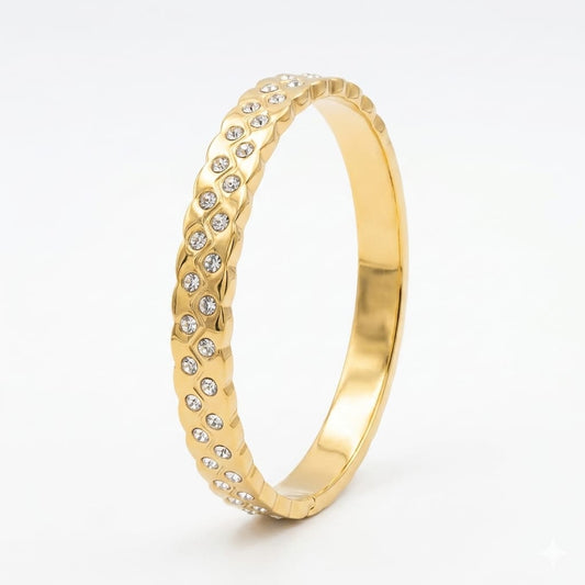 The gilded shimmer bracelet