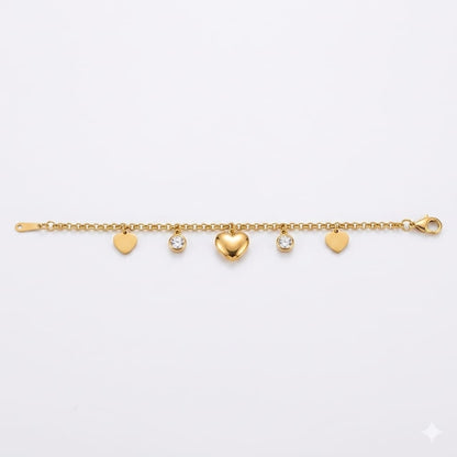 The heart charm bracelet