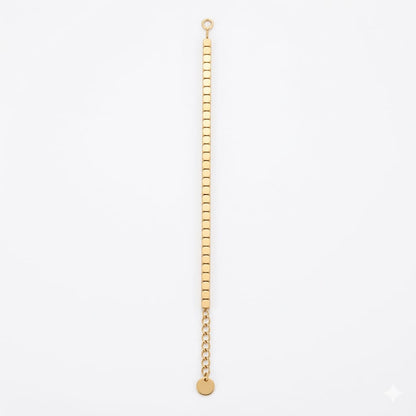 The golden cube chain bracelet