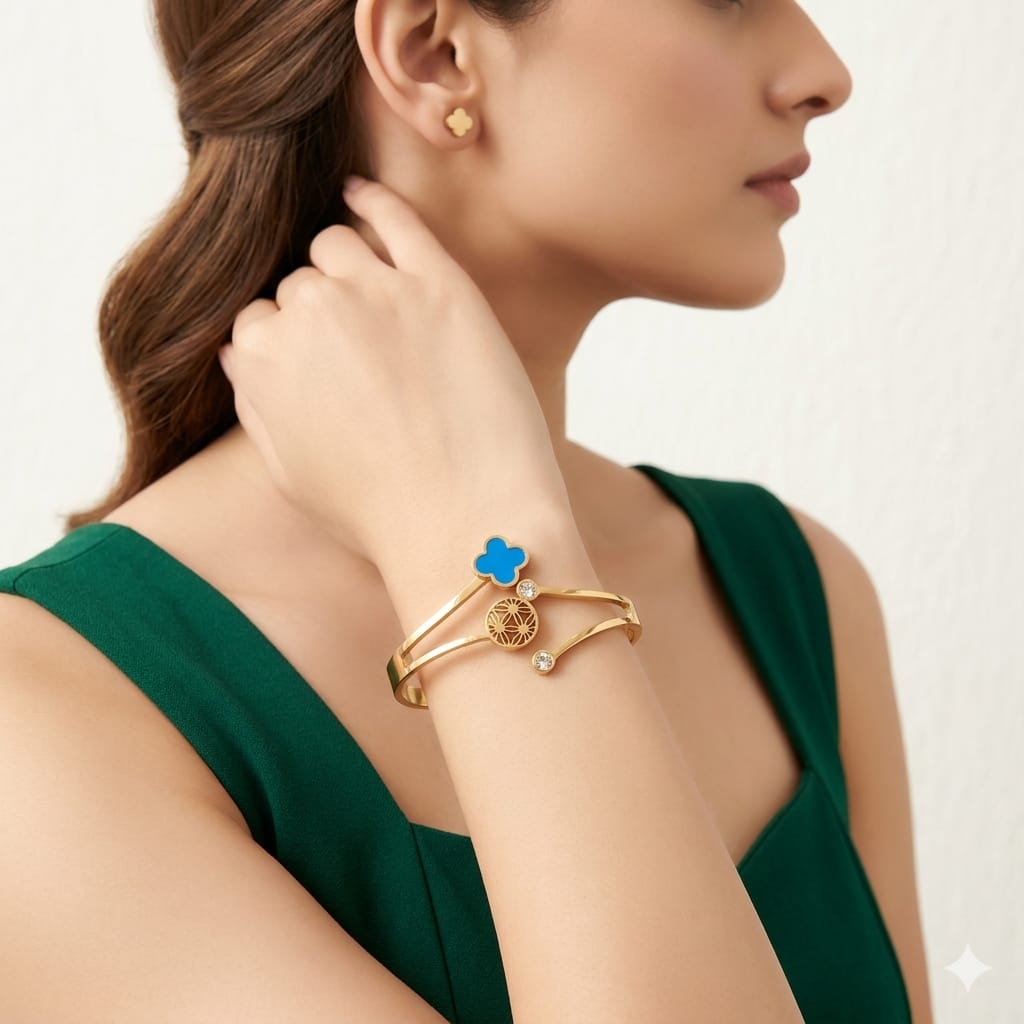 Cerulean Clover Cuff