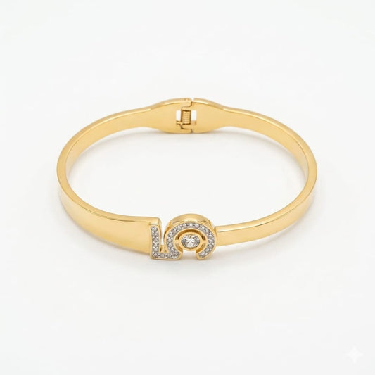 The Astra bracelet