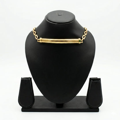 The Aurelia Ribbed Bar Necklace
