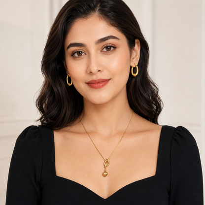 Aurelia Knot Pendant Set