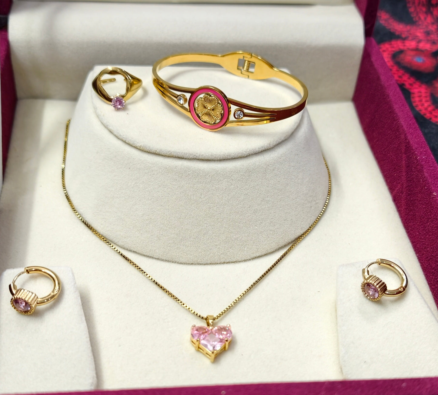 Rosabella Pink Heart Jewellery Set