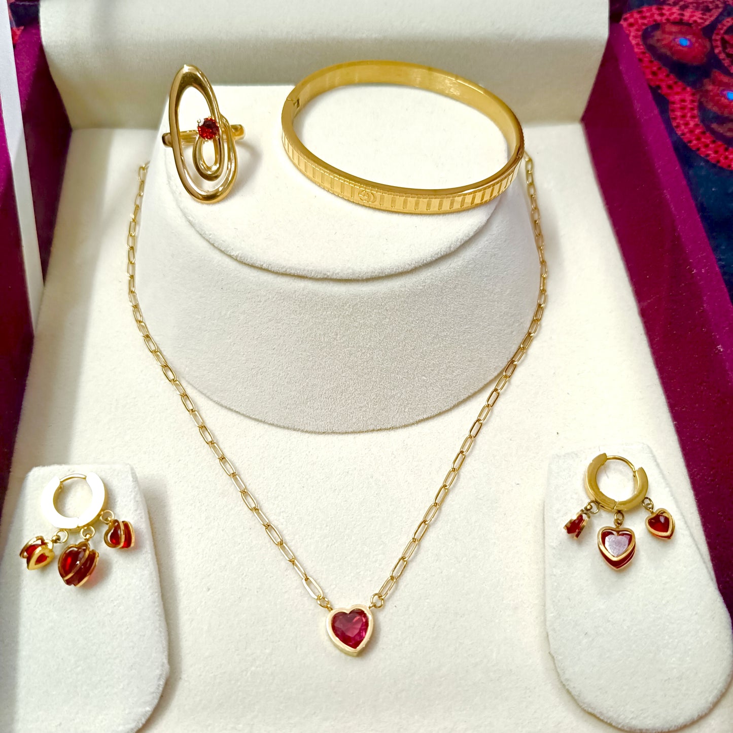 Crimson Amour Heart Jewellery Set