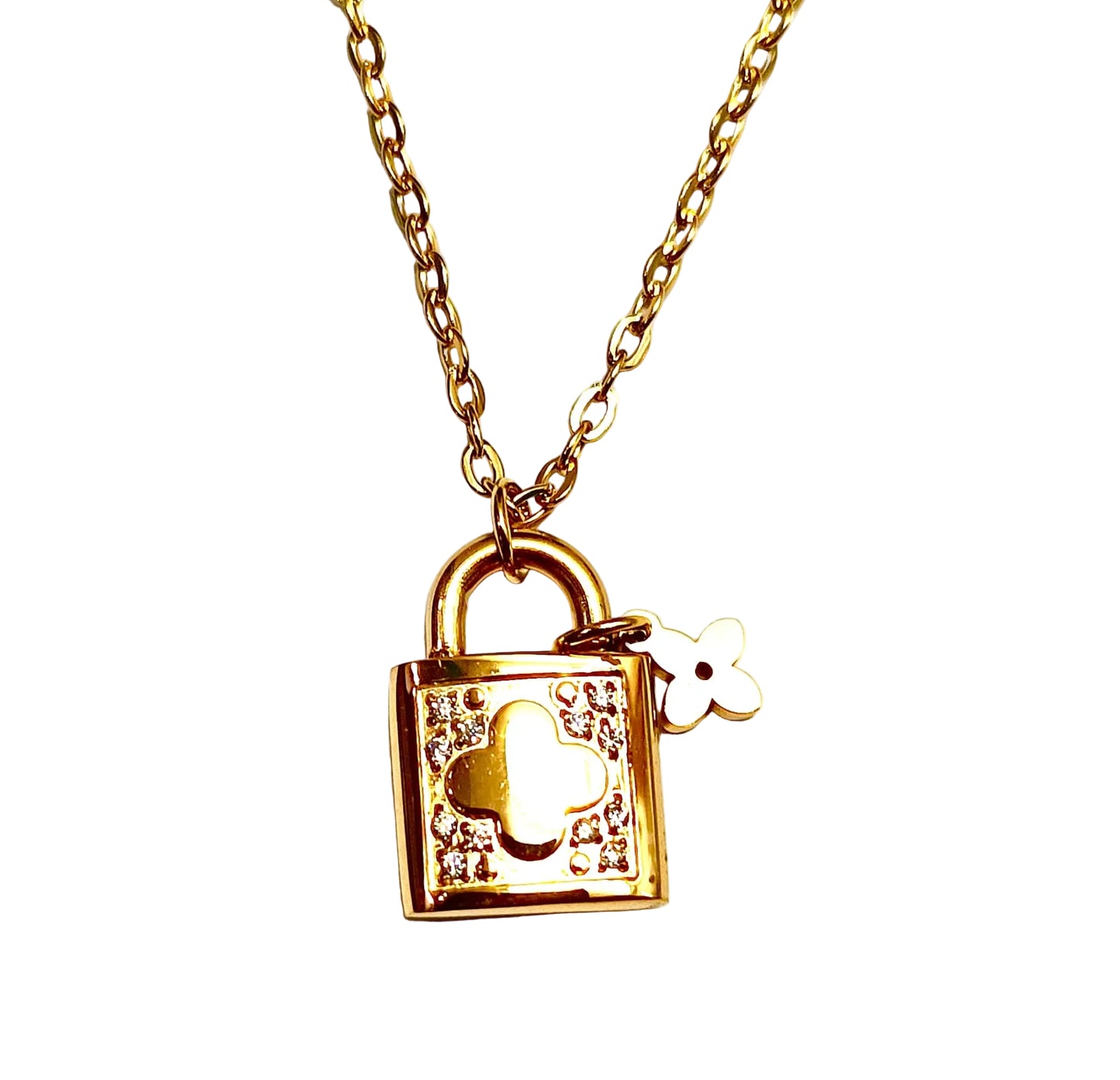 The Clover Lock Pendent Necklace