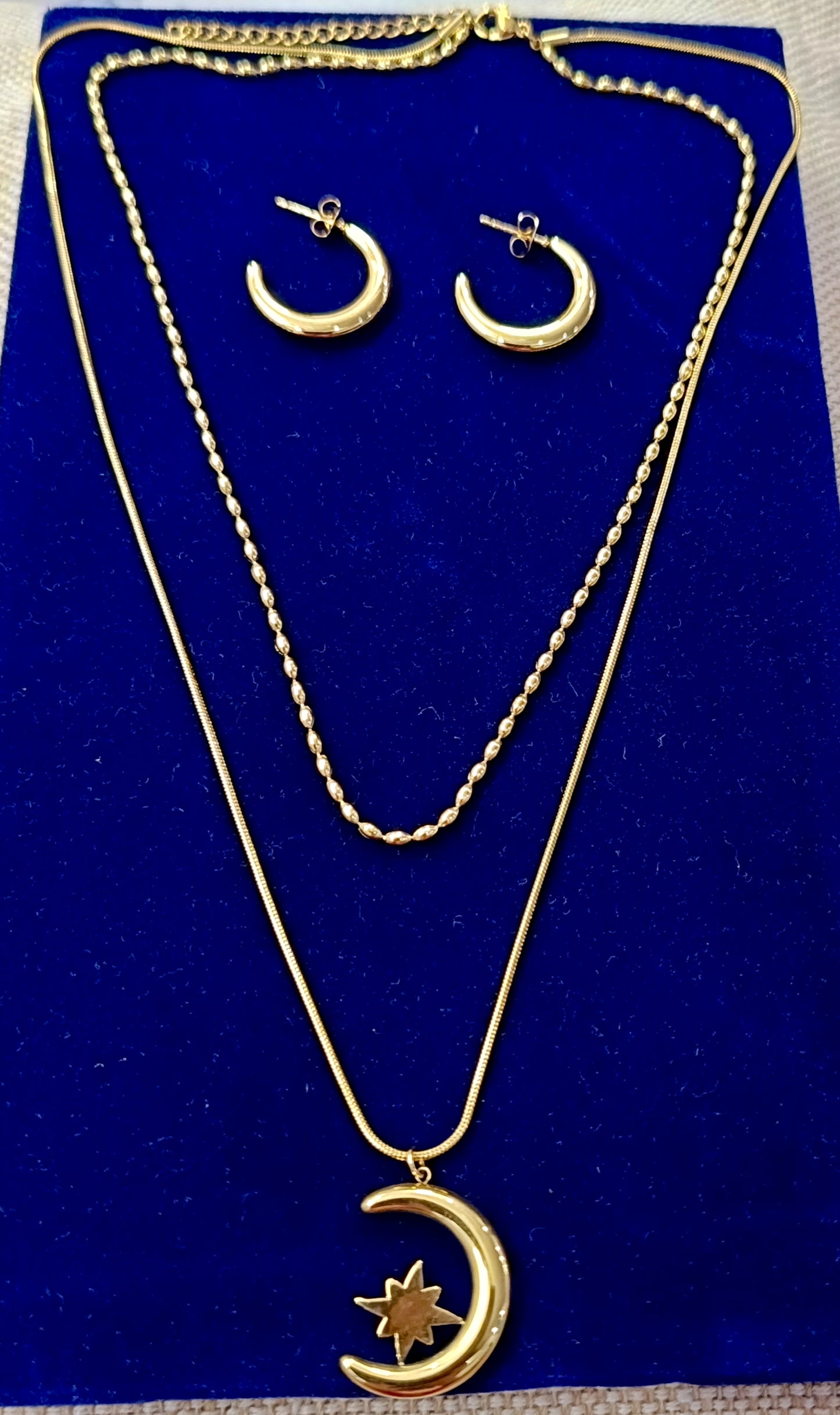 Moon Star Layered Necklace Set